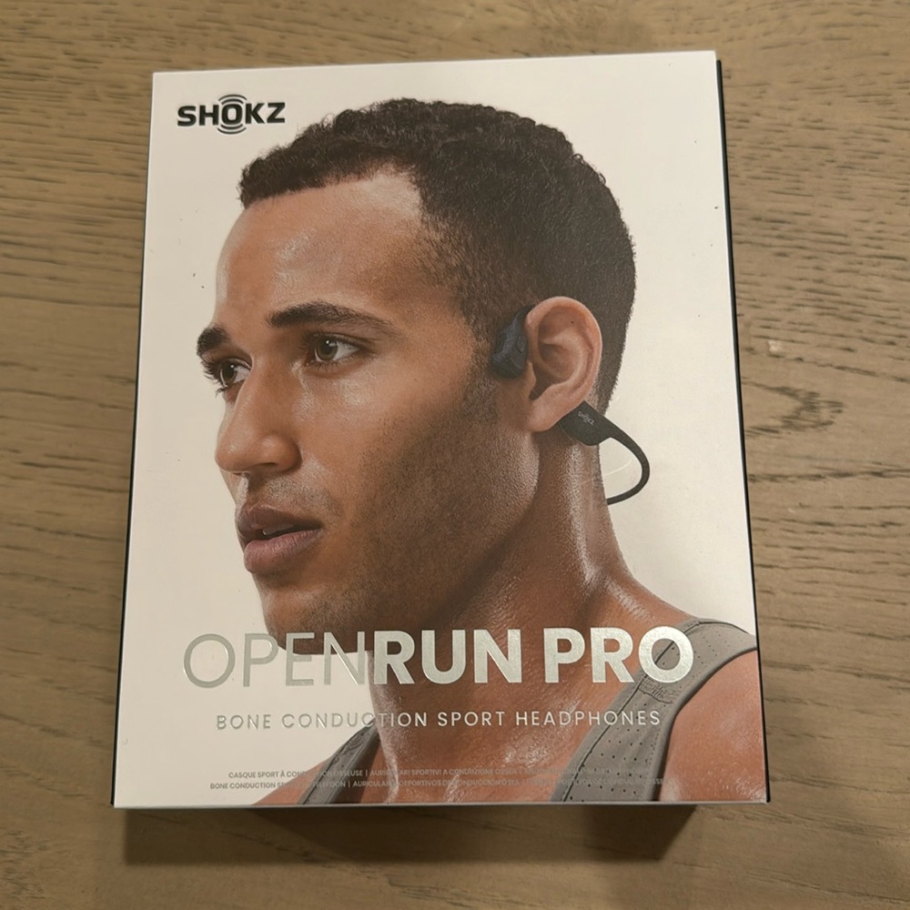 Shokz openrun pro bone conduction sport headphones